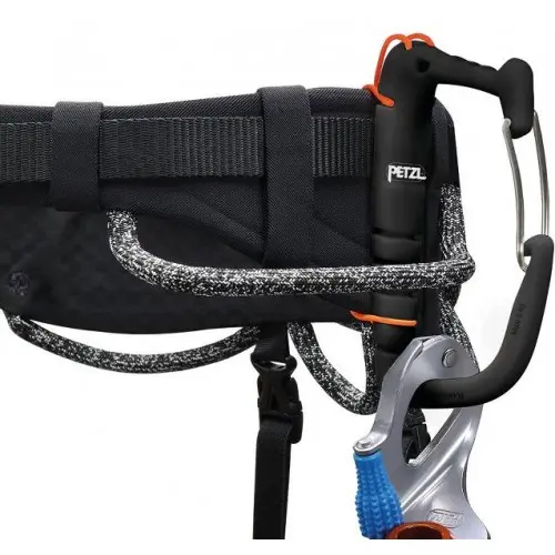 petzl-arnes-aquila.webp