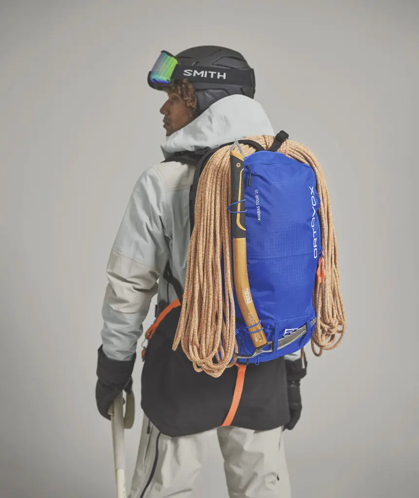 ortovox-mochila-avabag-litric-tour-30-azul.webp