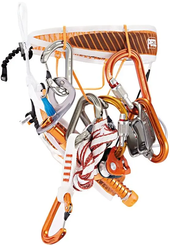 petzl-arnes-fly.webp