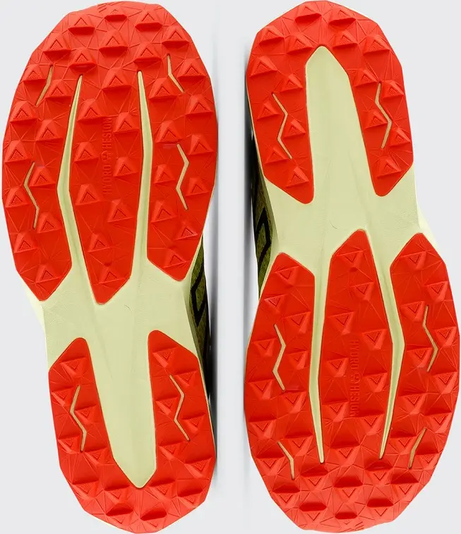 new-balance-fuelcell-venym-suela.webp