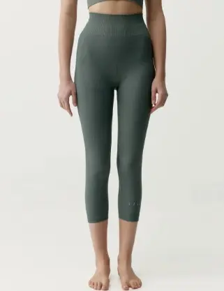 BORN LIVING YOGA LEGGING ERIS