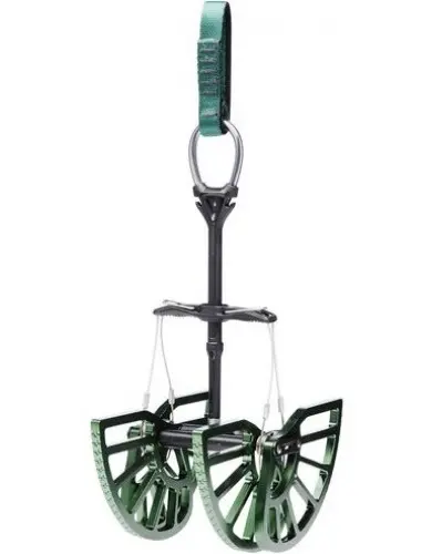 [262316] BLACK DIAMOND FRIEND CAMALOT C4 6